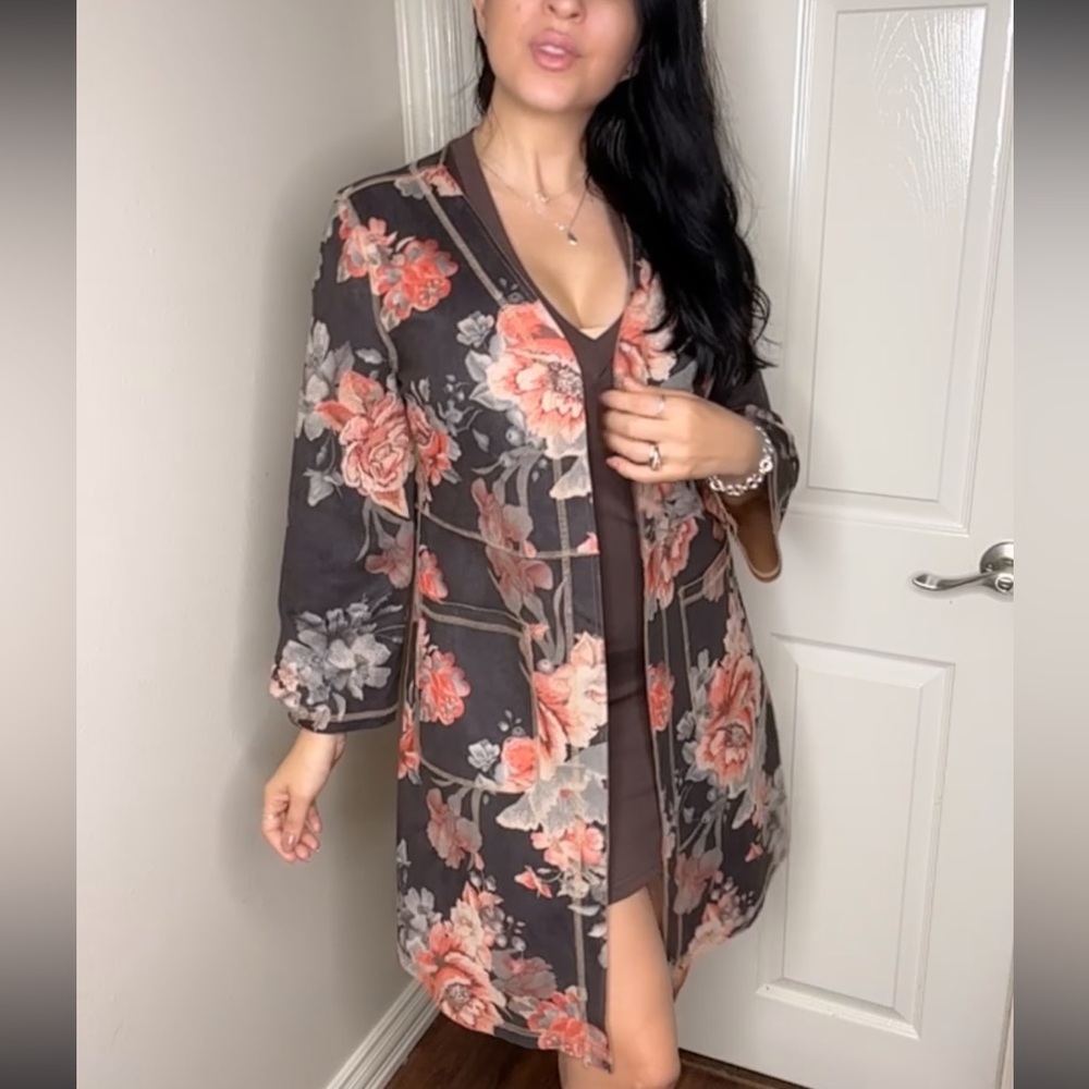 Floral Kimono - Picture 8 of 8